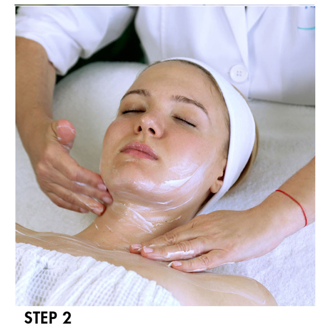 Signature Repêchage® Four-Layer Facial® for Oily/Combination Skin
